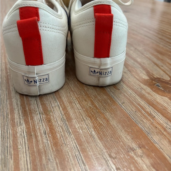 Adidas nizza White Sneakers with Blue Stripes - Picture 4 of 5